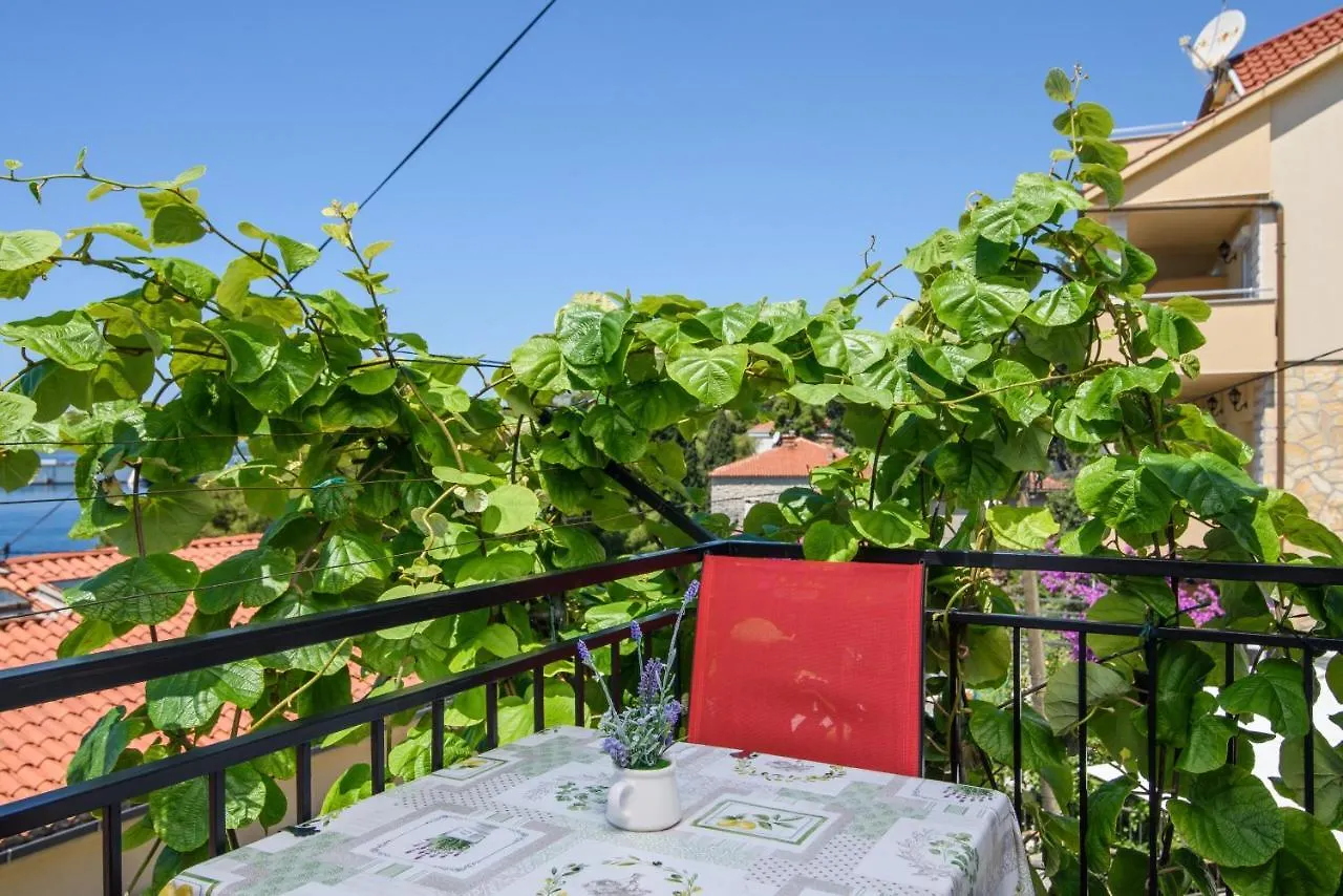 Apartment A1-Apt W Shared Pool & Balcony Next To The Beach Trogir Croatia